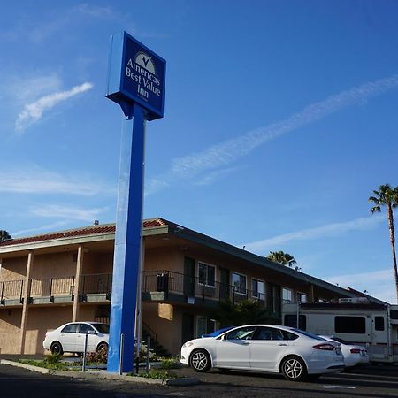 Americas Best Value Inn Thousand Oaks Kültér fotó