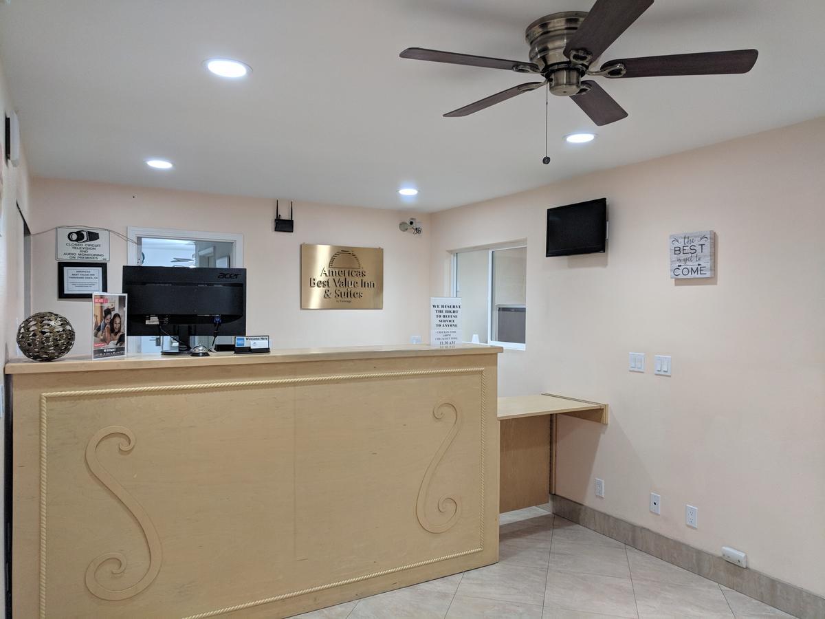 Americas Best Value Inn Thousand Oaks Kültér fotó