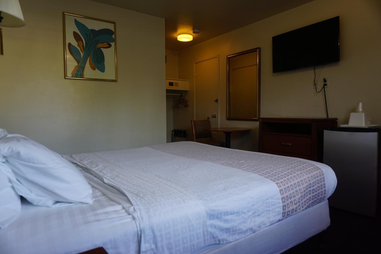 Americas Best Value Inn Thousand Oaks Kültér fotó