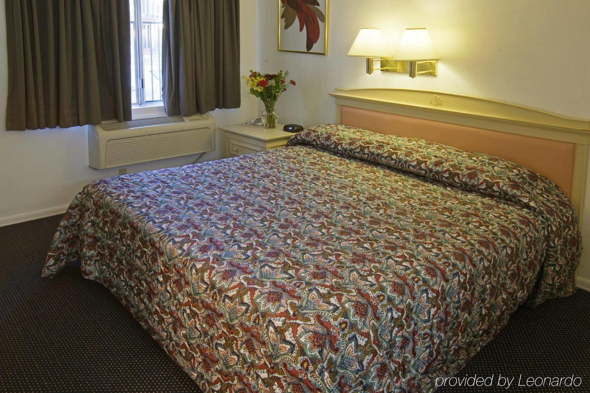 Americas Best Value Inn Thousand Oaks Szoba fotó
